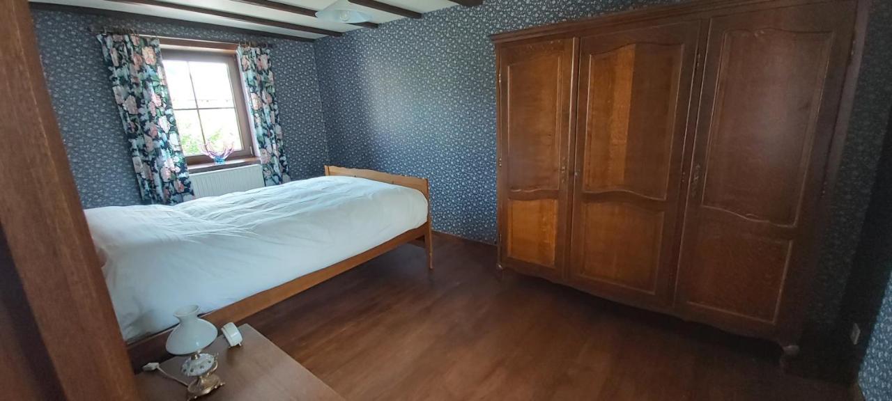 Au Quatre Chemins Hotell Sprimont Exteriör bild